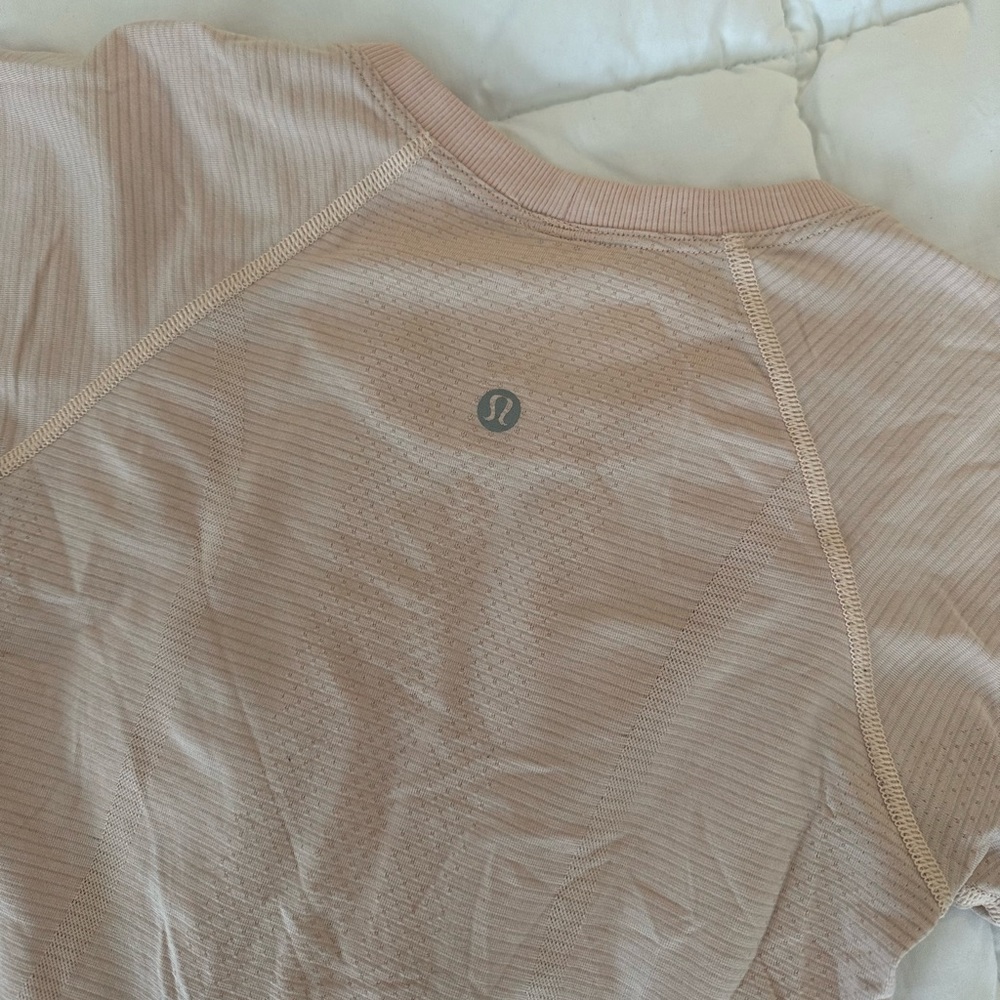 Lululemon Swiftly Tech Tee Light Pink